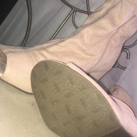 Open toe ankle booties 👢💞 - Picture 3 of 5